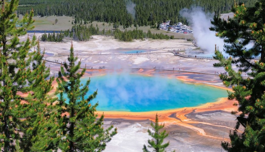 Where to Stay In & Near Yellowstone National Park