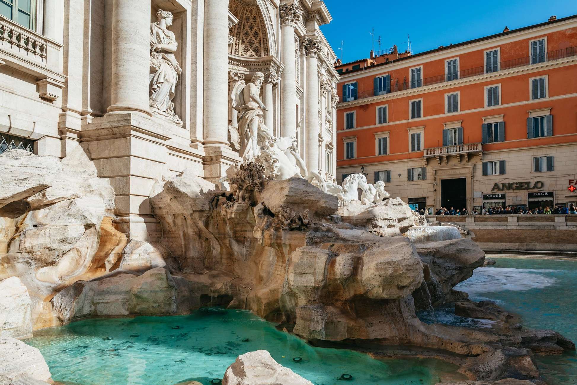 Trevi Fountain and Underground Guided Tour