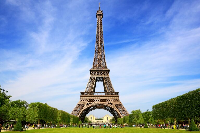 most famous landmarks in the world