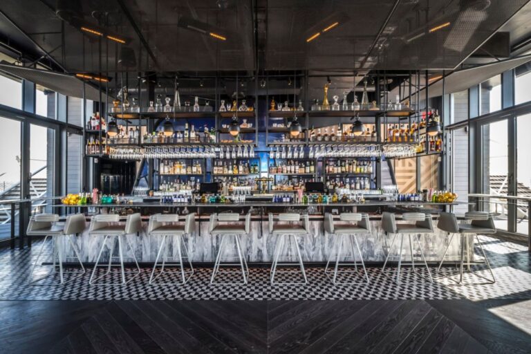 The 9 Best Rooftop Bars in New York City