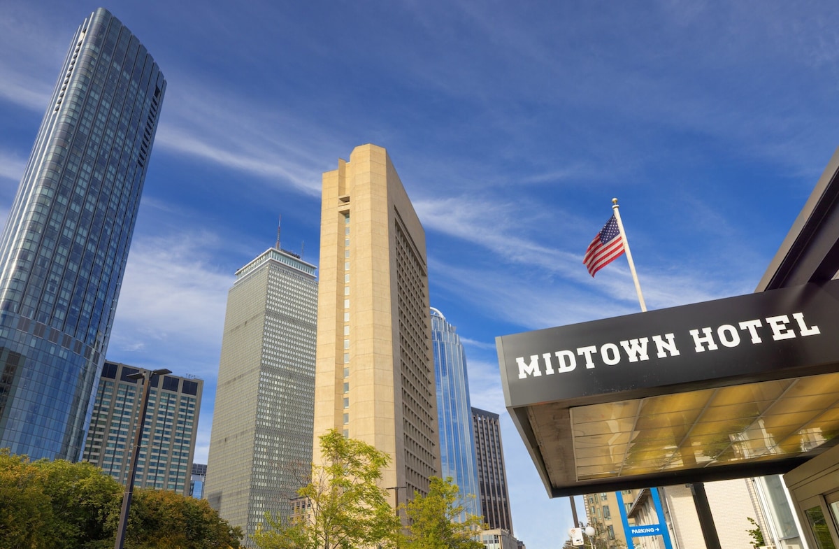Midtown Hotel