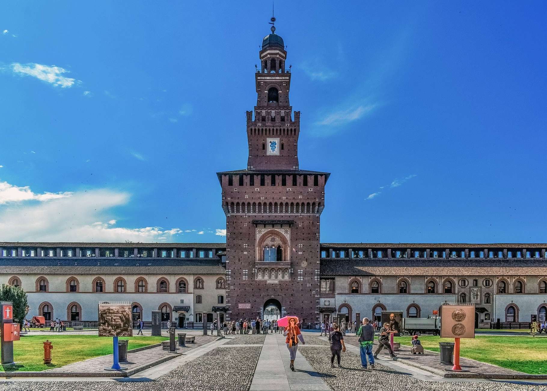 Sforza Castle and Michelangelo's Pietà Rondanini Tour