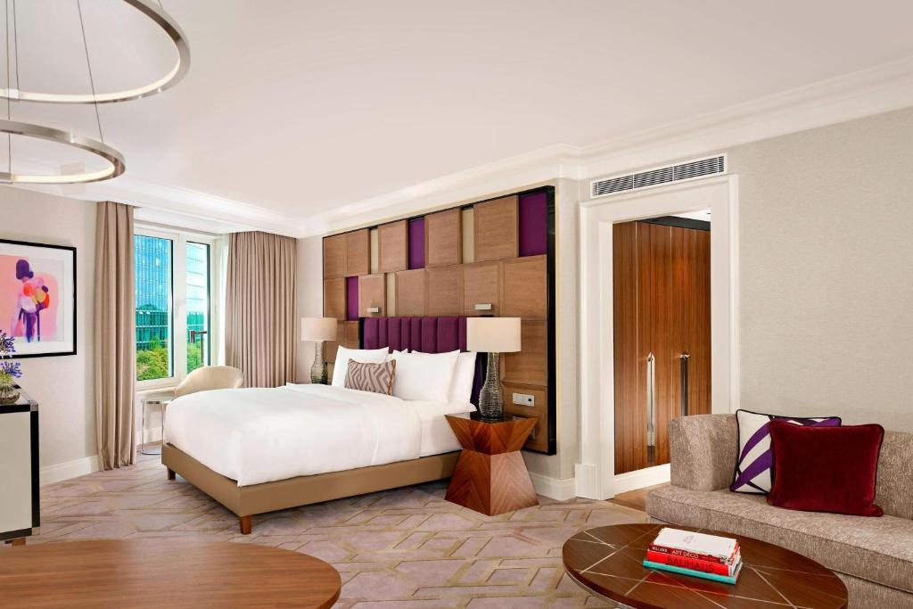 The Ritz-Carlton, Berlin