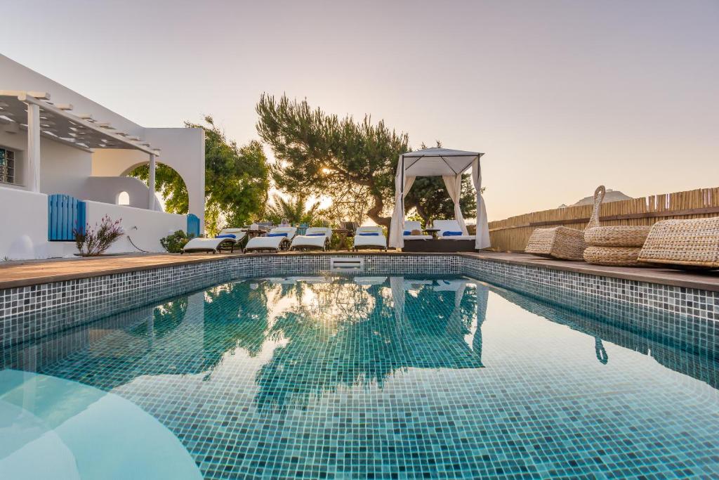 Eiriana Luxury Suites