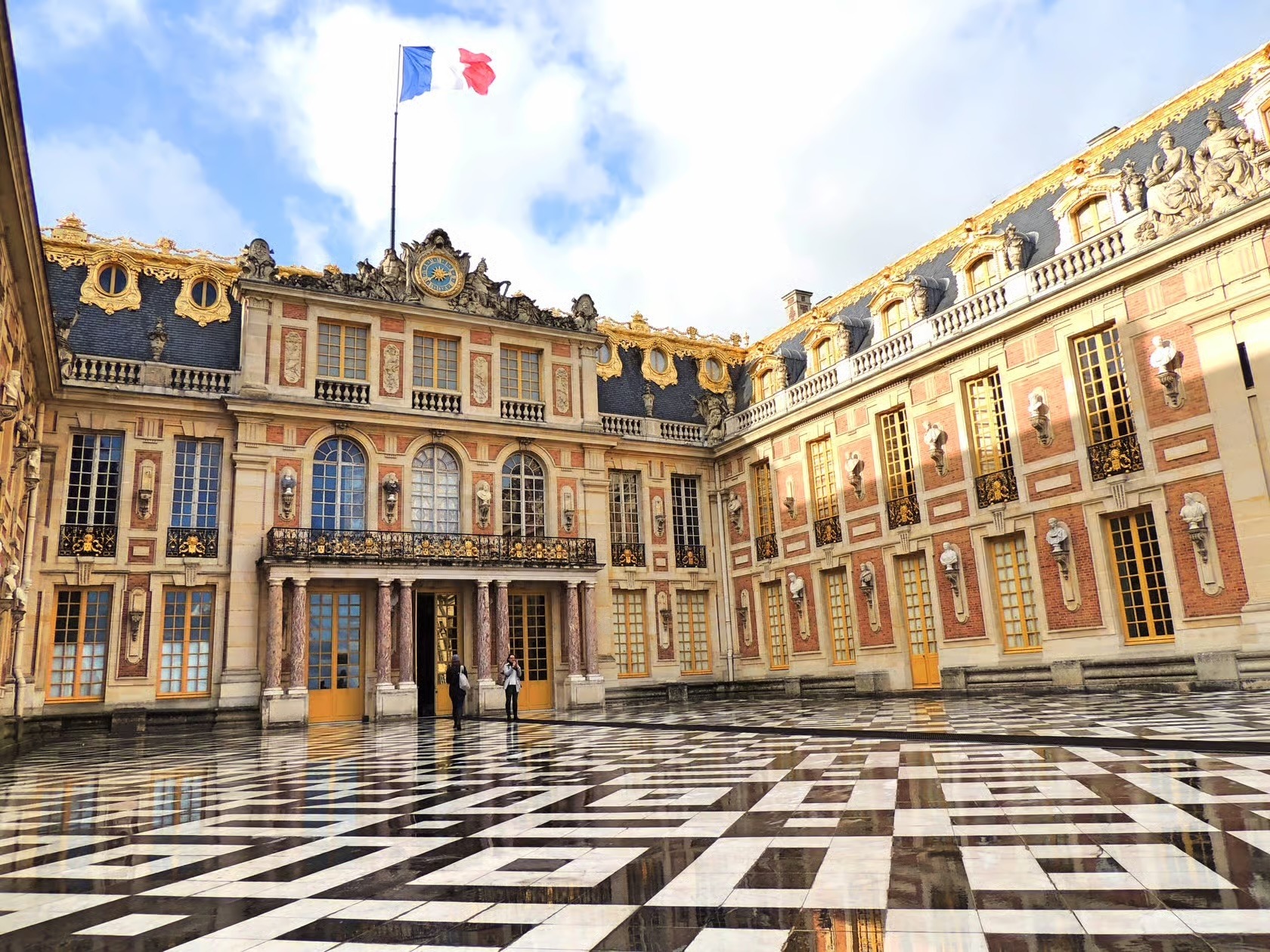 Guided Versailles Palace Tour