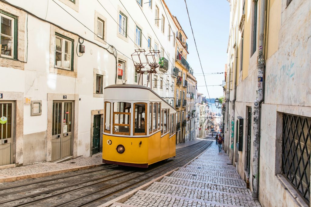 best areas and hotels in Lisbon
